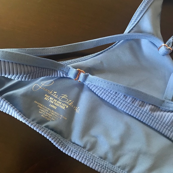 🌈SOLD🌈Frankie’s bikinis Alana top 🦋 - Picture 3 of 4